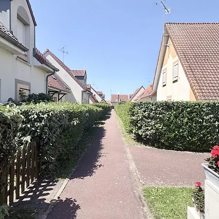 Benval, Maison Pour 4 Personnes Avec Jardin Privatif Prázdninový dům Le Crotoy